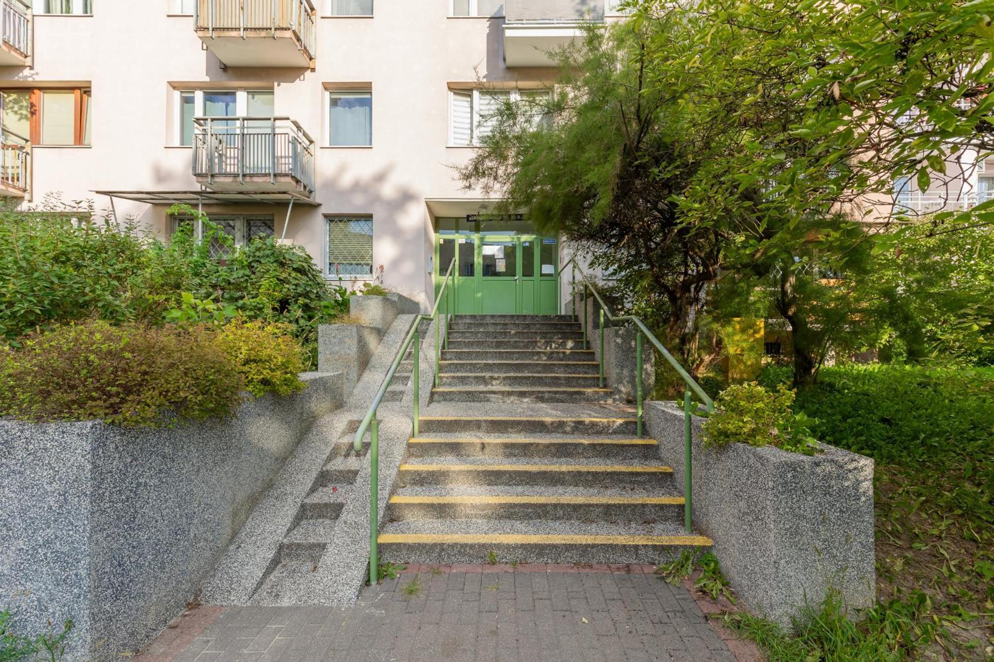 Kopcinskiego Bright & Spacious Apartment Warsaw Ursynow By Noclegi Renters Bagian luar foto